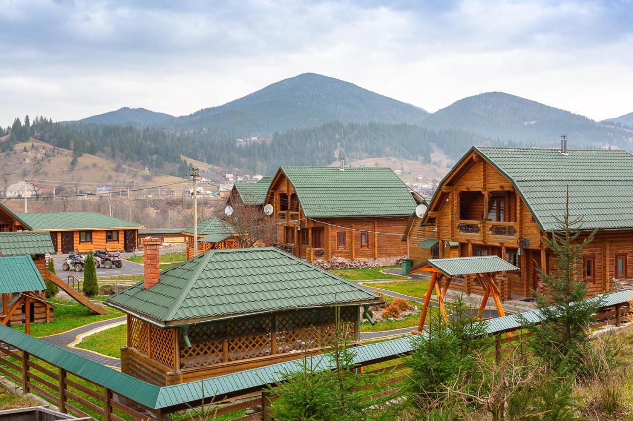 Hotel Gostynnyi Dvir Burkut Wierchowina Zewnętrze zdjęcie